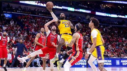 VIDEO Lakersi izborili doigravanje, Warriorsi bez Šarića završili sezonu