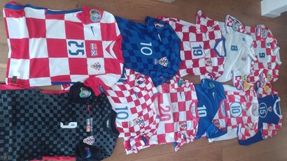 Posebna kolekcija: Svi hrvatski dresovi s Eura i još 'milijun' toga. Neki vrijede i tisuće eura!