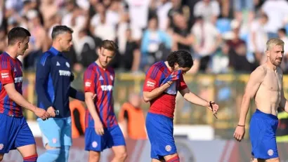 Navijači vikali 'srami se Hajduče', Splićanima ostala 'gola' matematika, ali naslov je već umakao 