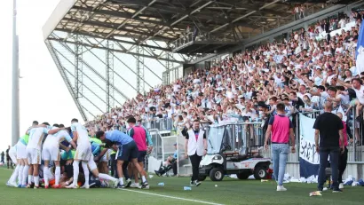 RIJEKA PRVAK! Invazija navijača na travnjak, Dinamo i Hajduk tuguju