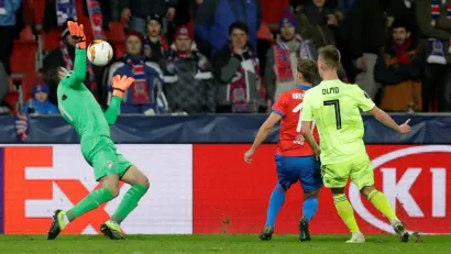 (Dinamo i Viktoria Plzen, 2019.); REUTERS/David W Cerny