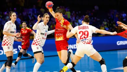 IHF/Kolektiff images