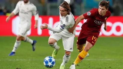 U dresu Rome protiv Real Madrida ujesen 2018. REUTERS/Alessandro Bianchi