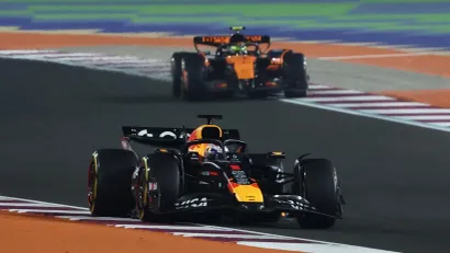 REUTERS/Jakub Porzycki, REUTERS/Mohammed Salem