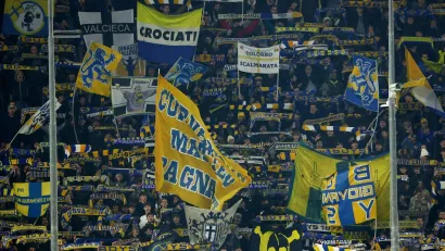 REUTERS/Ciro De Luca