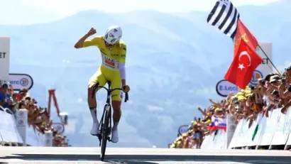 REUTERS / Sarah Meysonnier