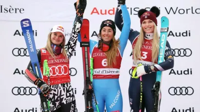 REUTERS/Christian Hartmann