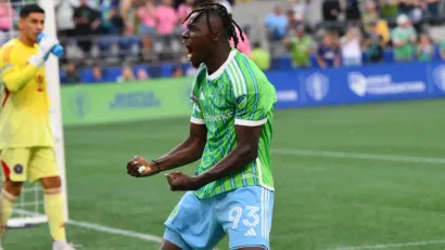 Mandatory Credit: Steven Bisig-Imagn Images