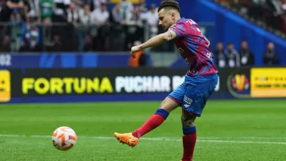 REUTERS/Aleksandra Szmigiel