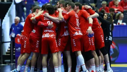 REUTERS/Bernadett Szabo