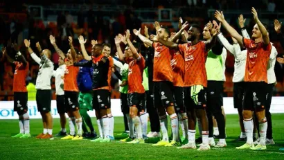 REUTERS/Stephane Mahe