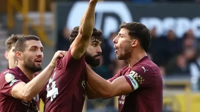 REUTERS/Molly Darlington