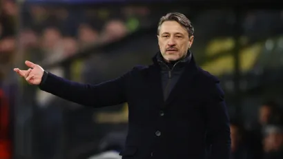 REUTERS/Leon Kuegeler