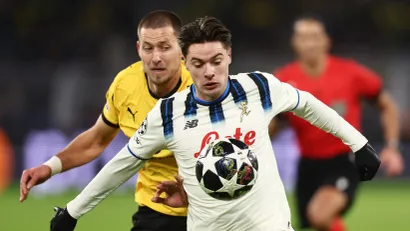  REUTERS/Leon Kuegeler