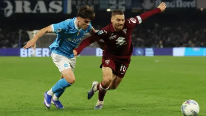 REUTERS/Ciro De Luca