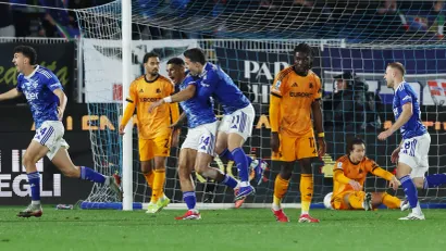 REUTERS/Ciro De Luca