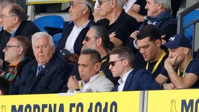 REUTERS/Ciro De Luca