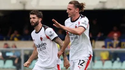 REUTERS/Ciro De Luca