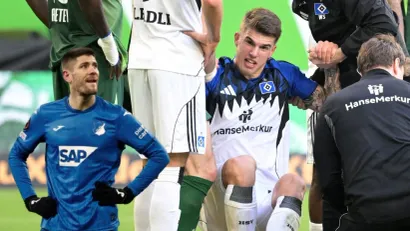 REUTERS/Heiko Becker REUTERS/Fabian Bimmer