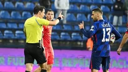 Perović na dvoboju Crne Gore i Vatrenih / foto: Stefan Ivanovic/PIXSELL