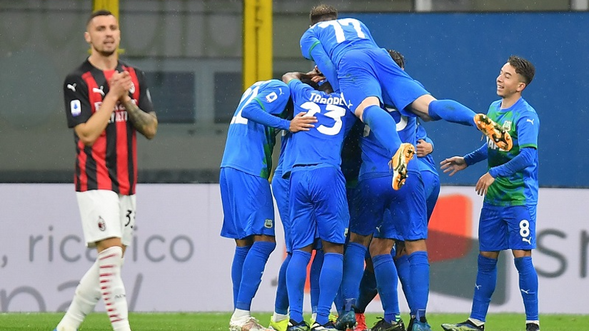 Superliga im udarila o glavu: Raspadori rasparao Milan usred San Sira (VIDEO)