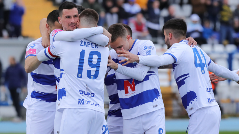 Osijek pobjedom najavio Rujevicu i čestitao rođendan Kohorti (VIDEO)