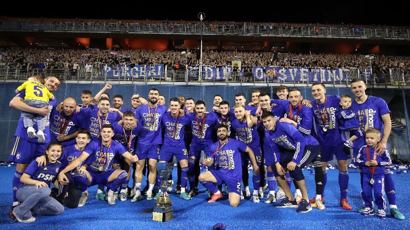 Dinamo proslavio naslov prvaka nakon dugačke sezone (FOTO)