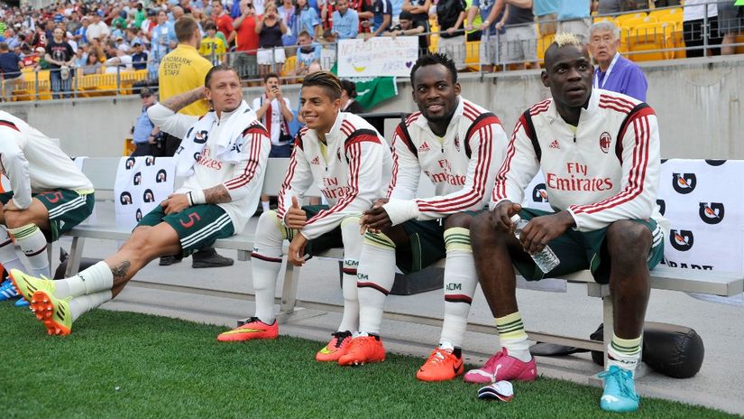 Hachim Mastour u društvu Philippea Mexesa, Michaela Essiena i Marija Balotellija. Foto: Action Images / Adam Holt