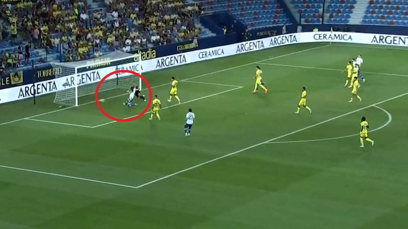 Hajduk poveo protiv Villarreala u 2. minuti utakmice, slavi se ime Stipe Biuka! (VIDEO)
