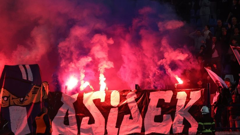 Osijek se s rekordom sezone oprašta od Gradskog vrta, Kohorta poziva na mobilizaciju: "Neka protivnik zna gdje je došao"
