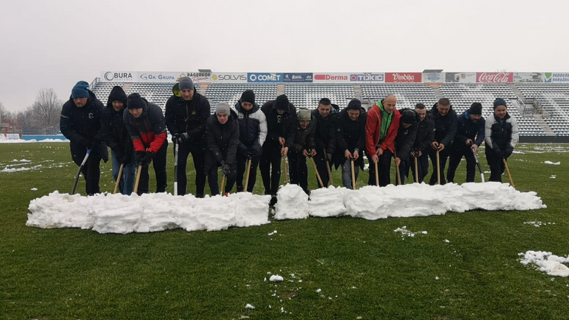 U Varaždinu spremni na utakmicu, snijeg čistili predsjednik kuba, glavni trener, direktori...