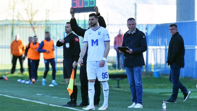 Službeno: Antonio Mance napustio Osijek, karijeru nastavlja u Mađarskoj