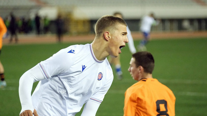 Luka Vušković  Football Talent Scout