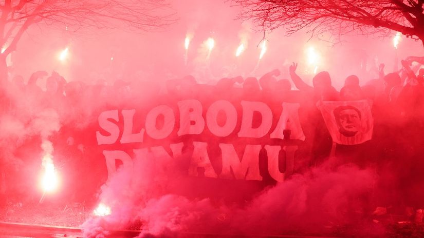 Navijači su pred Sheratonom slavili kao da je riječ o Valentinovu 2000., konačnog pobjednika još nema, a gubitnik je (još uvijek) Dinamo