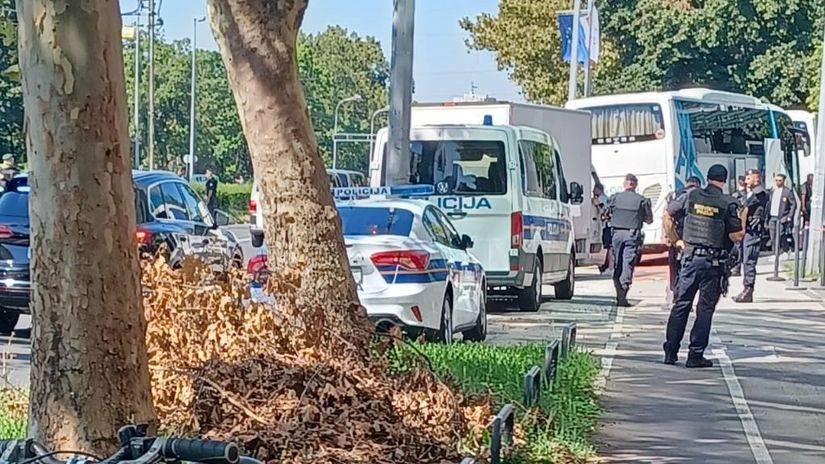 FOTO Zagreb pod opsadom zbog dolaska AEK-a, policija ispraznila hotel i blokirala prilaze!