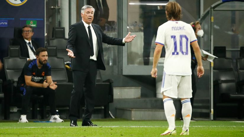 VIDEO Modrić trebao izvesti 11-erac, igrači odlučili da puca Rodrygo, Ancelotti ljut