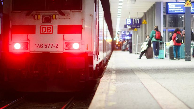 Nijemci rade i dok štrajkaju: Ipak se može vlakom na rukometni Euro?!