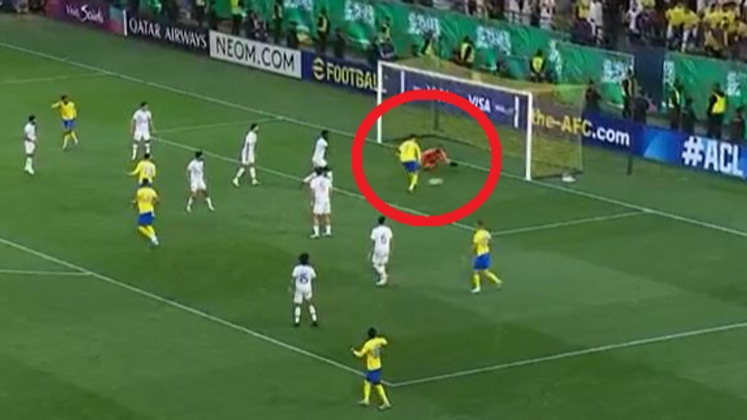 VIDEO Al Nassr nakon jedanaesteraca ispao iz azijske Lige prvaka, Brozović neprecizan s bijele točke, pamtit će se i Ronaldov nestvarni promašaj!