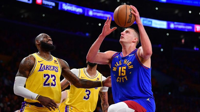 VIDEO Prijetnje su ipak bile samo pusta priča: Lakersi na rubu nove metle protiv Jokića i društva iz Denvera