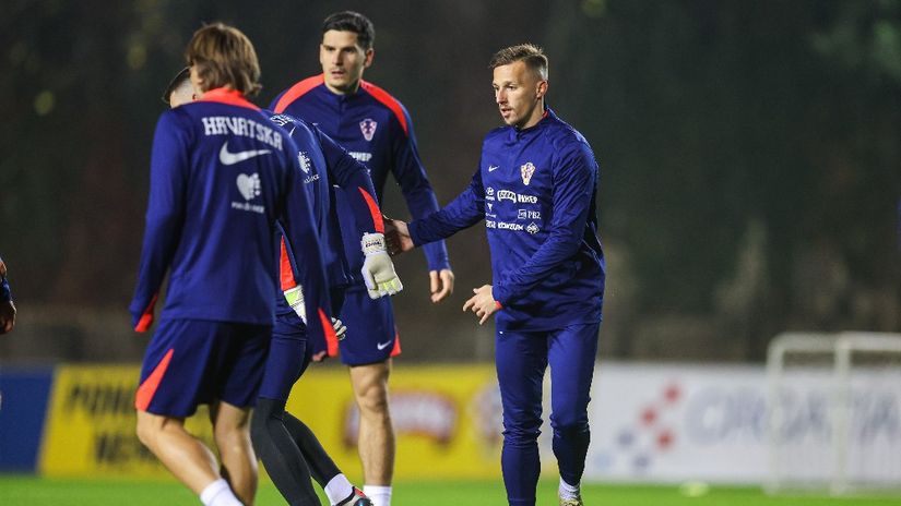 Treba li Bjelica vratiti Oršića u Dinamo?