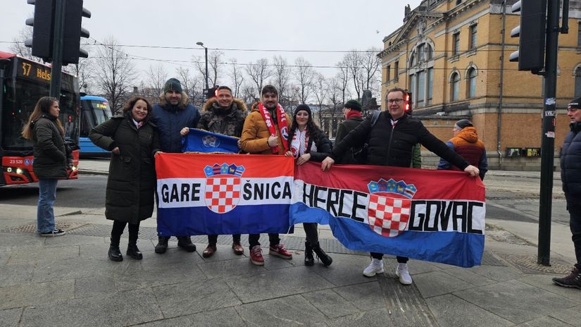 FOTO/VIDEO Mandić, Gojun i društvo stigli na finale, navijači najavili: "Pobijedit ćemo Dance!"