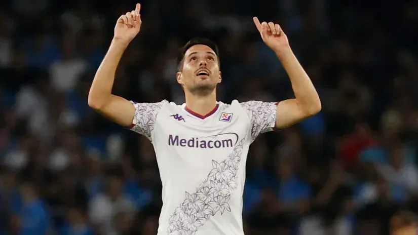 REUTERS/Ciro De Luca