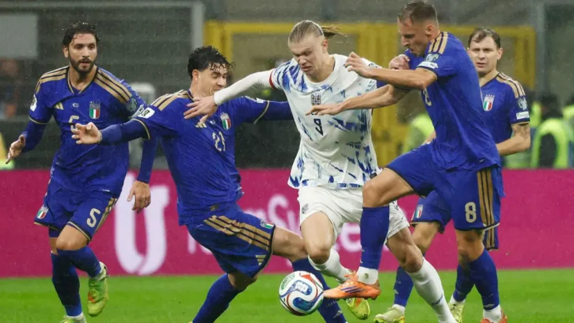 REUTERS/Alessandro Garofalo