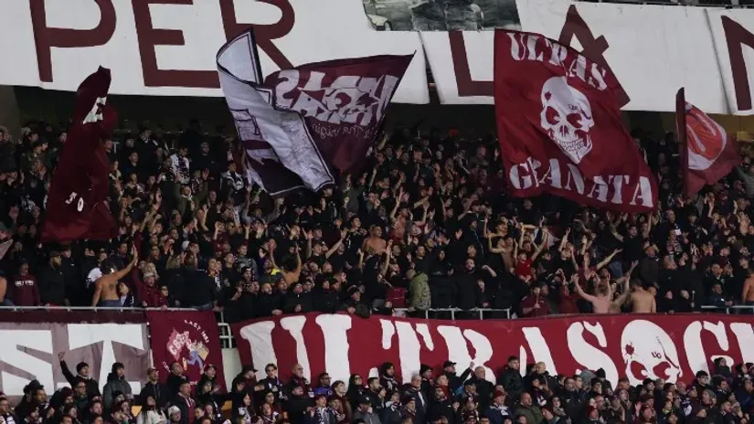 REUTERS/Claudia Greco