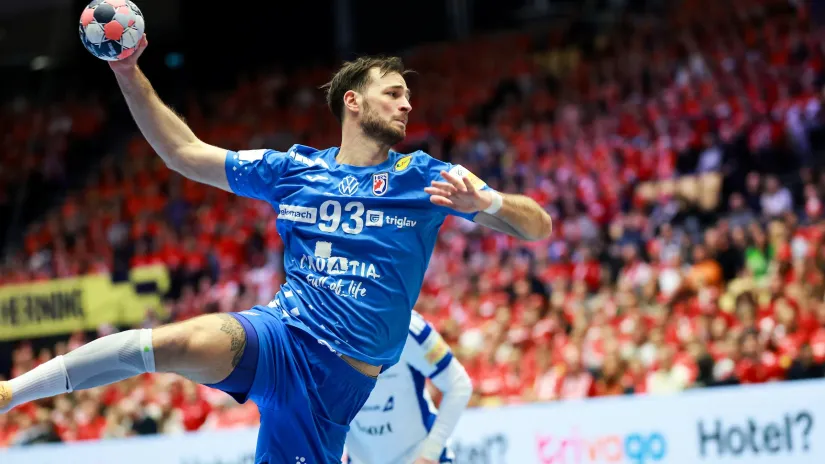 HRS/Kolektiff images