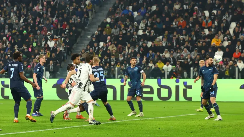 REUTERS/Ciro De Luca