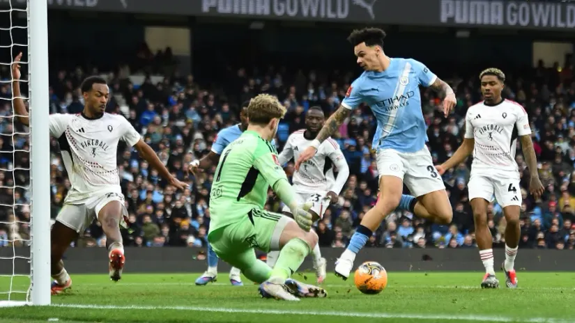 REUTERS/Peter Powell