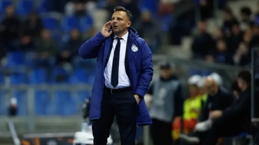  REUTERS/Maurice Van Steen