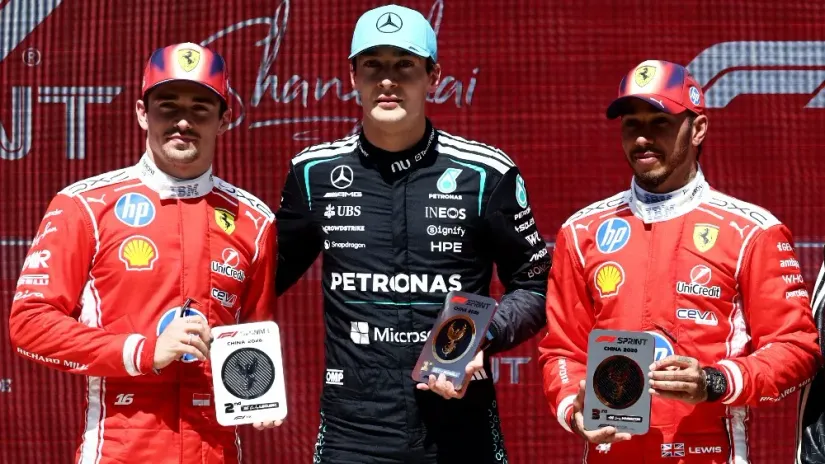 REUTERS/Jakub Porzycki, Go Nakamura