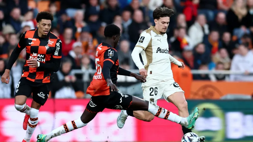 REUTERS/Stephane Mahe